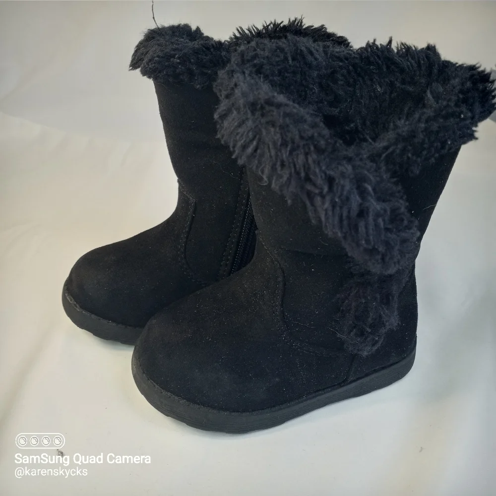 Cat & Jack Black Boots Kids Size 5